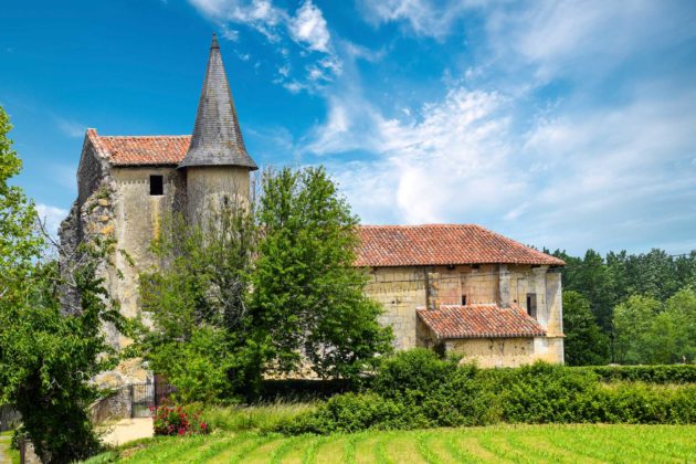 Chapelle à Siest dans les Landes